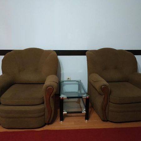 קייב Nice Apartment Near Gulliver מראה חיצוני תמונה